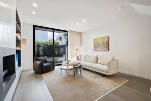 Luxury 3 storey residence