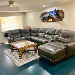 BayView with BAY BREEZE Pet friendly