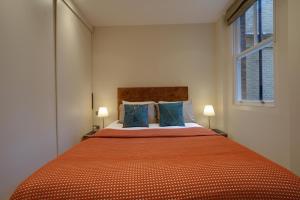 Premium Group Stay Oxford Circus Sleeps 18