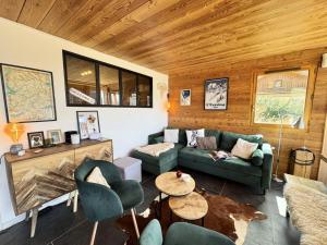 Chalet Le Balcon Des Ecrins - Un séjour unique face aux montagnes. MAE-8593