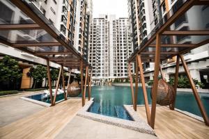 K-Avenue by Eunoia Minimalist Studio Retreat