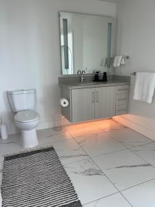 SD Sanctuary 360 Skyline Jewel