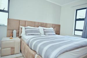 CLOSE TO SANDTON and The Airport