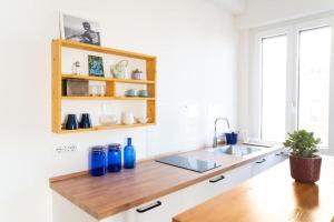 Cozy Pigneto Flat with Balcony