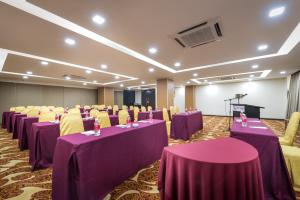 Business center, Hotel Sentral Riverview Melaka in Malacca