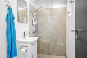 40290-Ulfborg-Helmklit-242