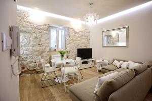 Apartment White Stone - Diocletian Palace