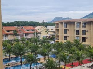 Apto 2 ambientes 1 quarto e a sala Cond Reserva do Sahy