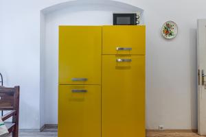 COUNTRYSIDE & METROPOLIS by JR City Apartments