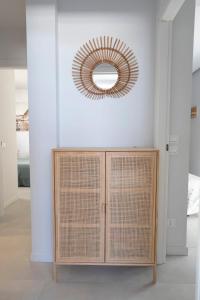 House with a Terrace and a Sea View in Savelletri