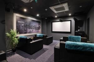 For Students Only - Buccleuch Street in Edinburgh