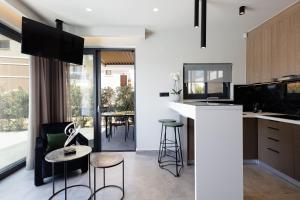 VillAgioi - Luxury villas, Private Pools, 450m to the Beach