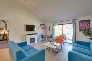 Pet-Friendly Stay with Patio in Palm Desert Resort!