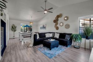 Azure Oasis-Saltwater Pool & Spa with Putting green!