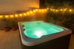 Marina Del Rey & Venice Area - 1BA