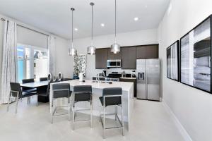 Elegant Condo Near Disney With Resort & Waterpark Access - B6 - 224