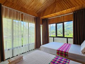 Du Già Lô Lô Homestay