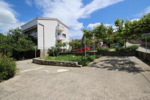 Apartments with parking space Punat, Krk - 24863