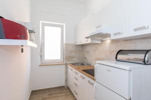 Apartments with parking space Punat, Krk - 24864