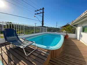 Casa com 8 suítes para família e amigos na praia