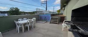 Casa com 8 suítes para família e amigos na praia