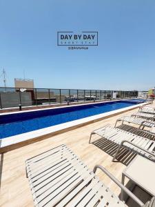 Buenos Ayres by Day by Day