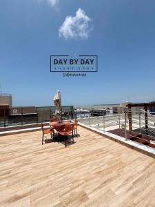 Buenos Ayres by Day by Day