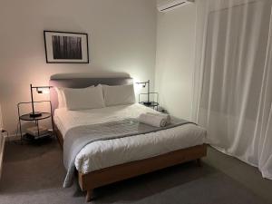 Spuren 4 of 2 Echidna Place East Jindabyne