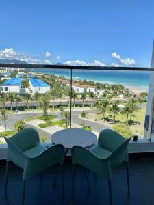 J Home The Arena Cam Ranh