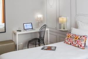 Hotels Hotel Paris Vaugirard : photos des chambres