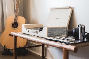 Cherokee by AvantStay Contemporary Design in a Prime Location