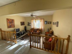 Mountain Spring Estate Overlooking the City