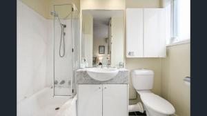 Knightsbridge Apartments