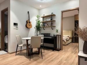 Luxury Apartment 2BR2WC, Landmark1, SwanLake-Ecopark