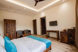 Monsoon Abode 4 BHK Pet friendly with Monsoon place view and Garden