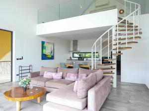 Tropical 2BR Infinity Pool & Sea Jungle View