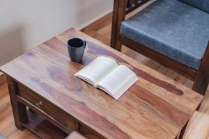 Monsoon Abode 4 BHK Pet friendly with Monsoon place view and Garden