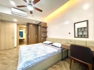 Deluxe Apartment - Midtown The Peak Phu My Hung