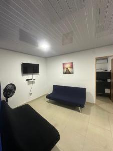 Russ Apartment 3 Diagonal Comando