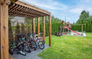 1 Bedroom Awesome Apartment In Nowecin - Ppl982