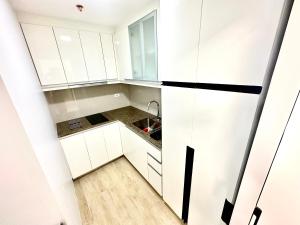 Stylish Luxe Apt in Gentry Manor
