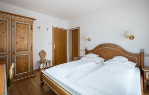 Doppelzimmer mit Balkon