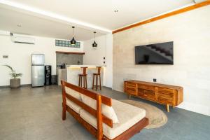 NEW! 1BR Villa Hutan 1, 5mins to Bingin, Uluwatu
