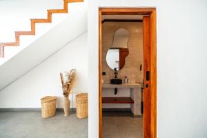 NEW! 1BR Villa Hutan 1, 5mins to Bingin, Uluwatu