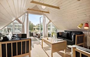 2 Bedroom Gorgeous Apartment In Pandrup