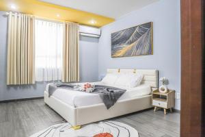 Bastion Comfy Suites by GSH - District 1 of SGs Heart & FewStep To BackPacking Street