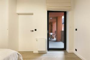 City Center Deluxe with Balcony by Elite Apartment