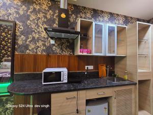 Singh Comfy Stay At Mall