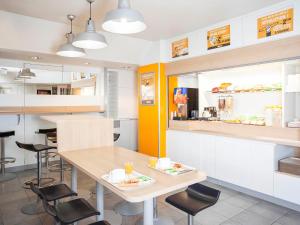 Hotels hotelF1 Vesoul : photos des chambres