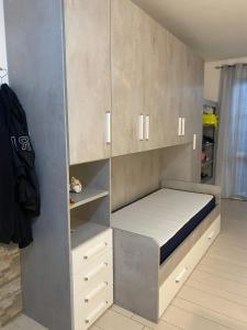 Grazioso monolocale con giardino